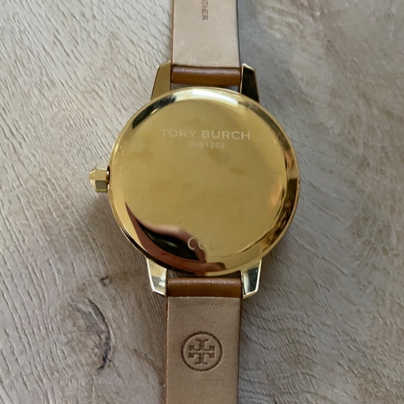 Tory Burch Watch - Picture 4 of 8